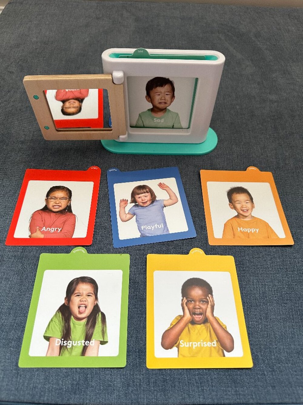 Lovevery Emotion Match Mirror and Card Set